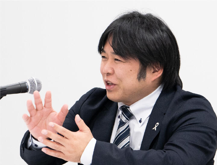 解良先生: 実際、患者さんに我慢させてしまうと、患者さんは非常につらい期間があってネガティブな印象を持つので、おっしゃるとおり早め早めに減量して患者さんに適切な量に速やかに移行することが非常に重要ですね。