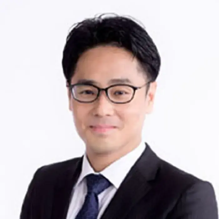 吉岡 弘鎮　先生