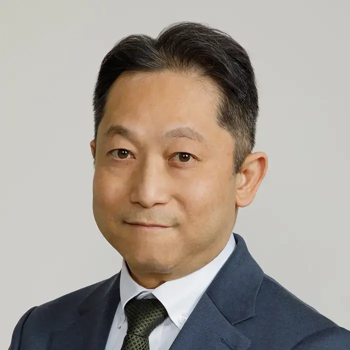 安岡 秀剛　先生